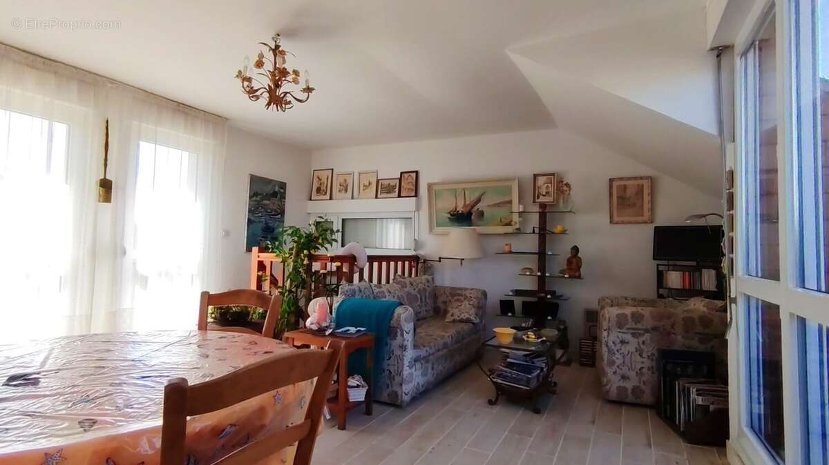 Appartement à SAINT-BRIAC-SUR-MER