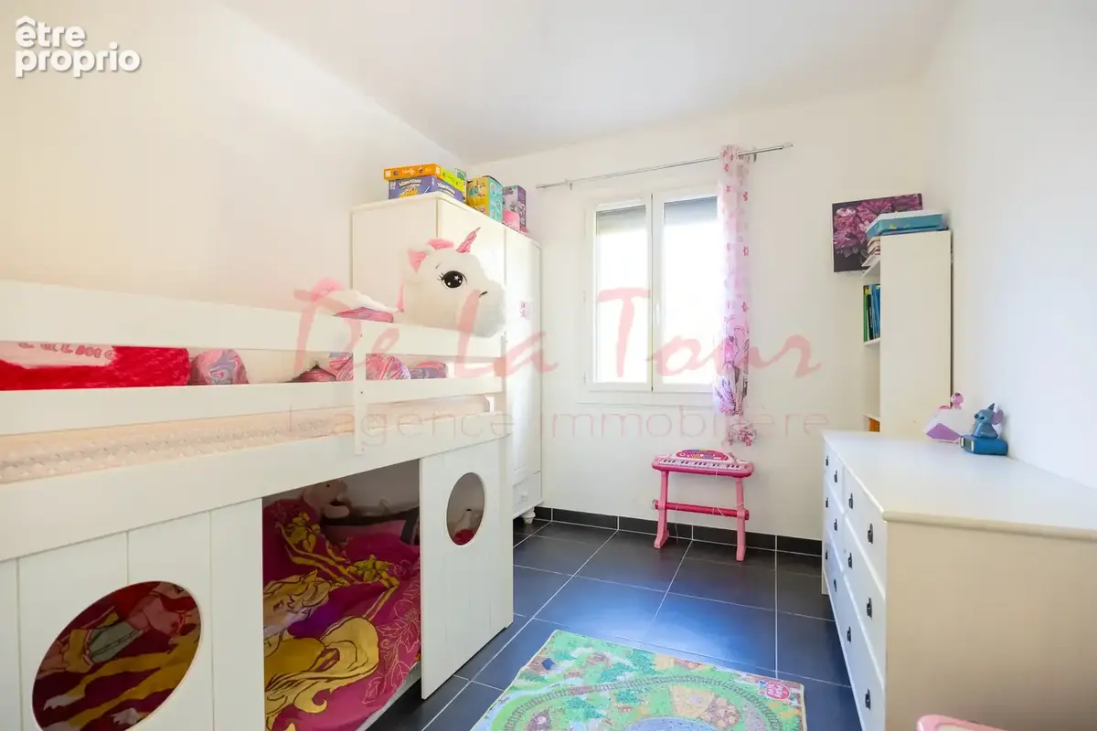 Secteur 12ème Maison individuelle de plain-pied T4 avec dépendances sur un terrain de 1 360 m2 - photo 12