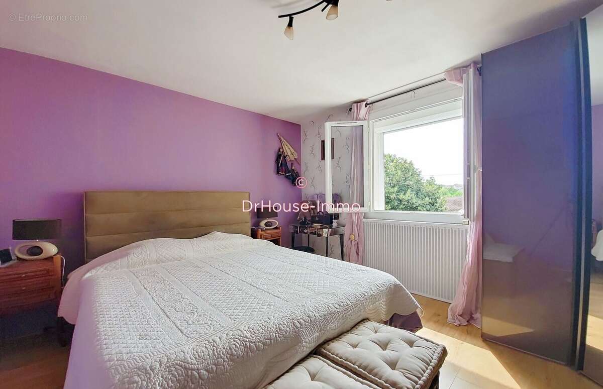 Maison à CHATELLERAULT