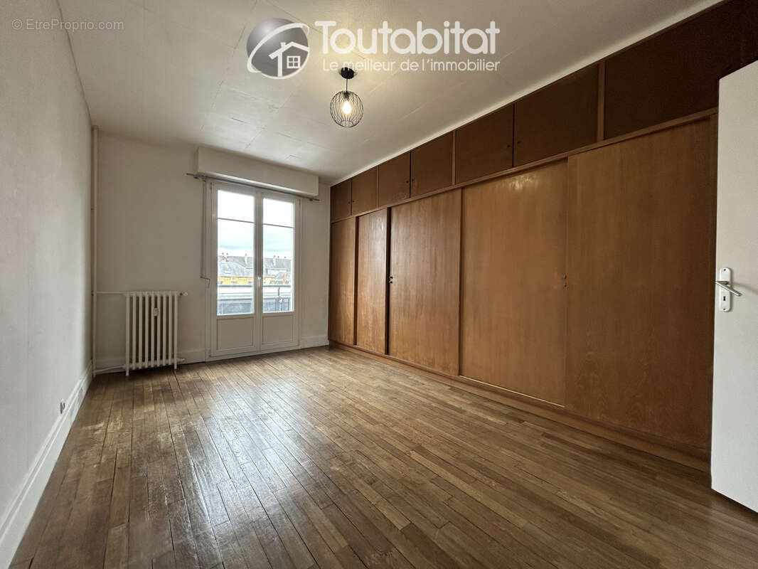 Appartement 49 m² à Charleville-Mezieres  - photo 9