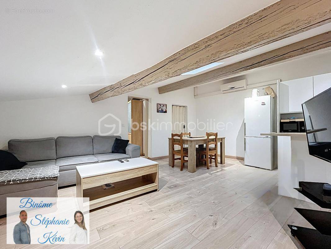 Appartement à COURNONTERRAL