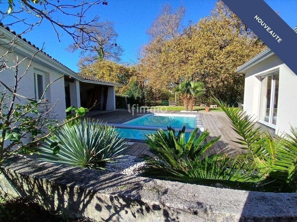 Maison à SAINT-LOUBES