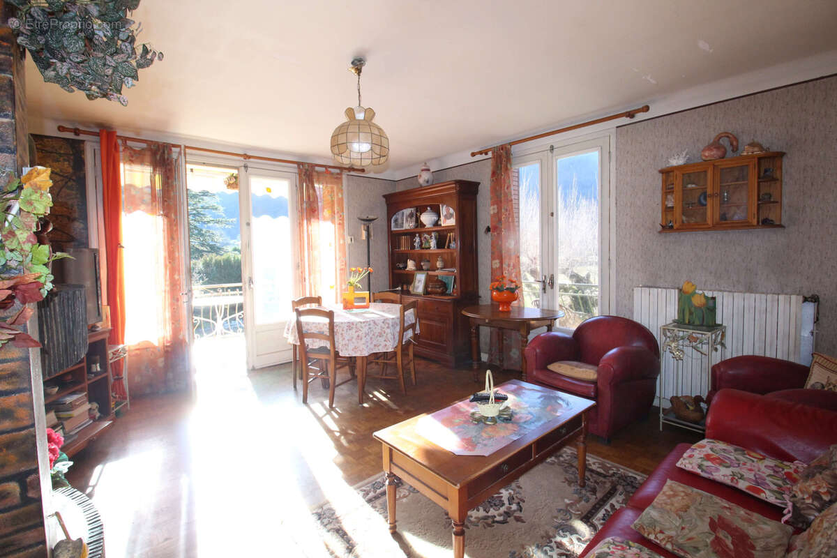 Maison à MONTAUBAN-DE-LUCHON