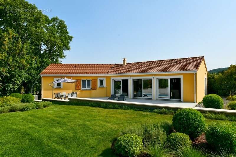 Maison à CUSSET