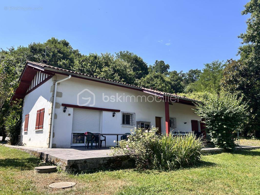 Maison à CAMBO-LES-BAINS