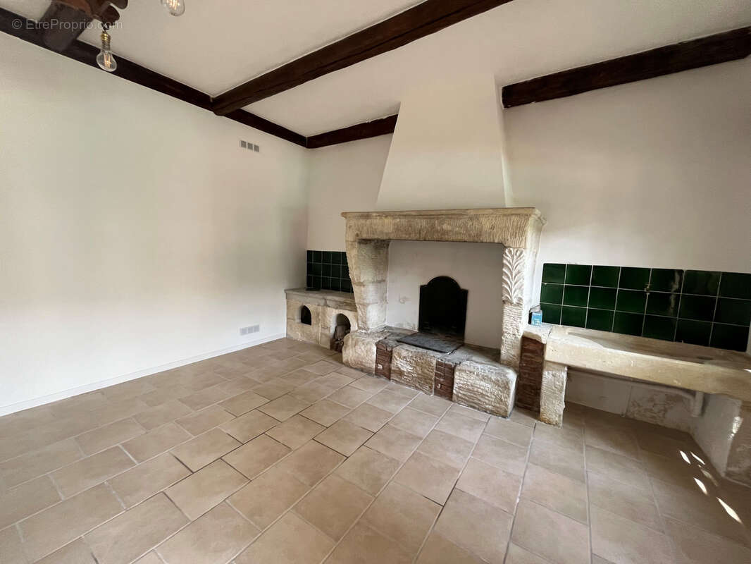 Maison à SAINT-GILLES