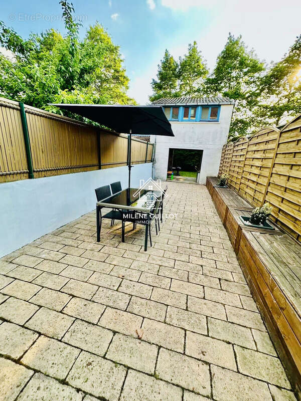 Maison à WAMBRECHIES