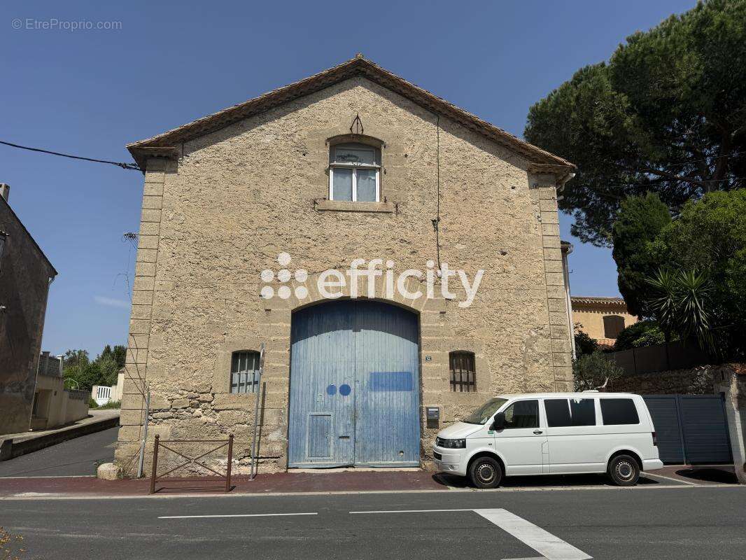 Maison à NISSAN-LEZ-ENSERUNE