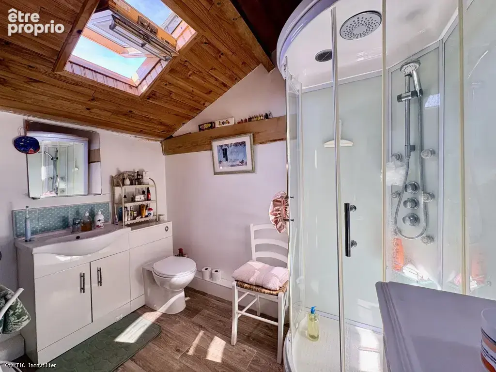Maison de Village en Pierre Renovée avec 3 Chambres - photo 21