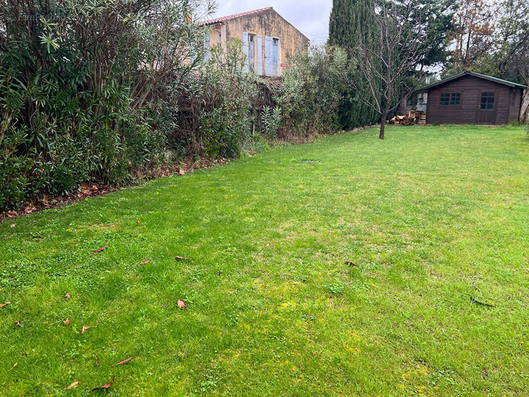 Terrain Constructible Istres - photo 18