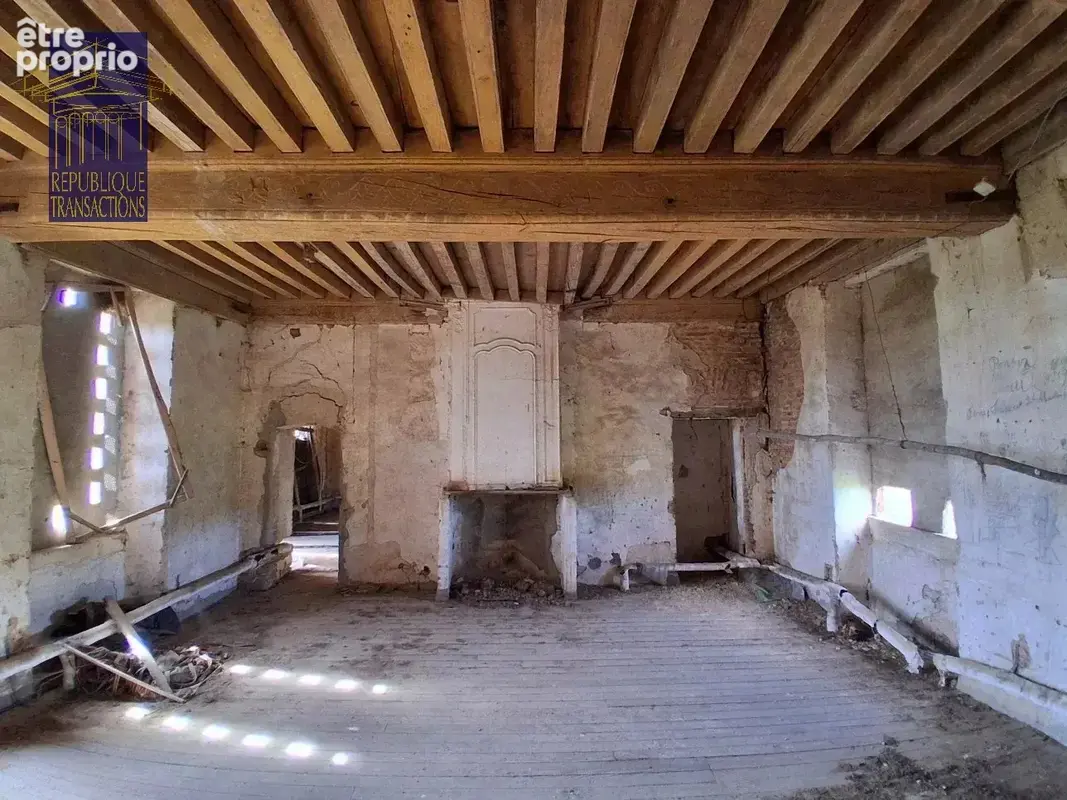 Chateau a renover - photo 4
