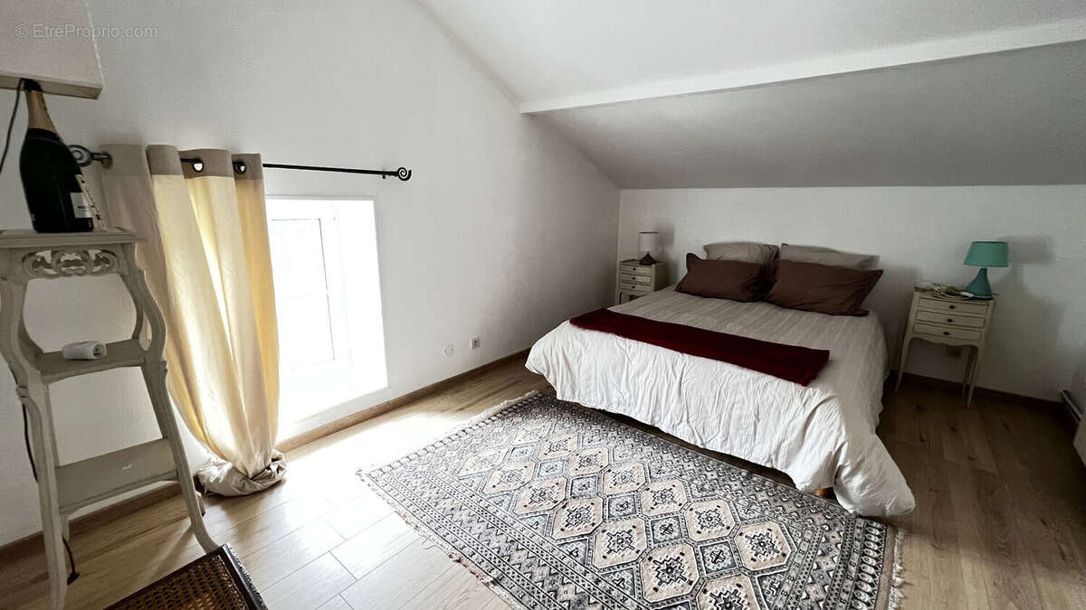 Villa  7 pièce(s) 205 m2, piscine intérieure - photo 14