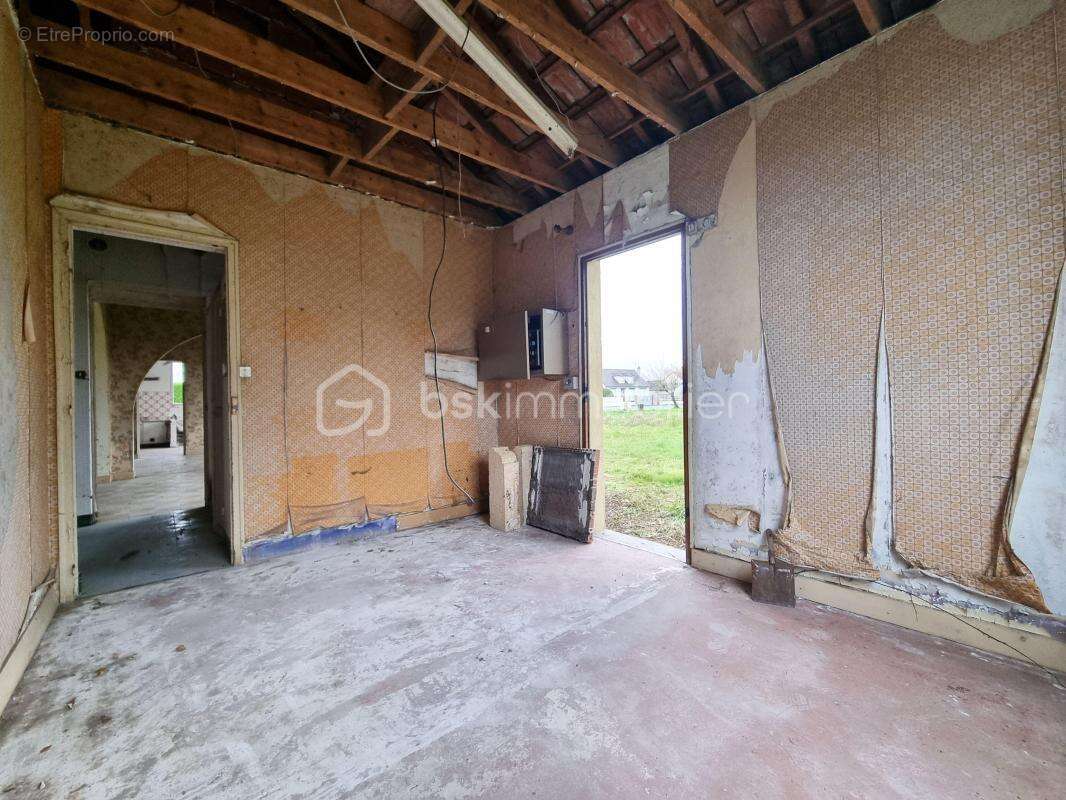 Maison à SAINT-PERE-SUR-LOIRE