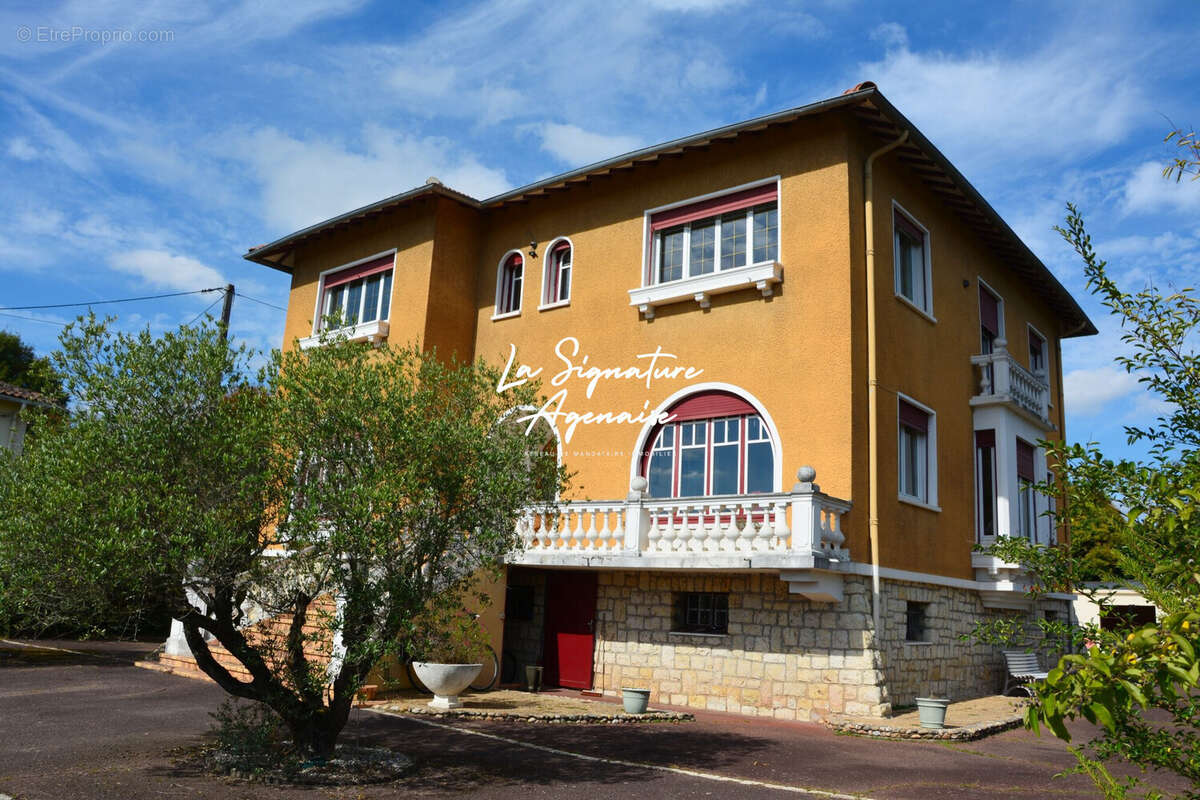 Maison à LE PASSAGE