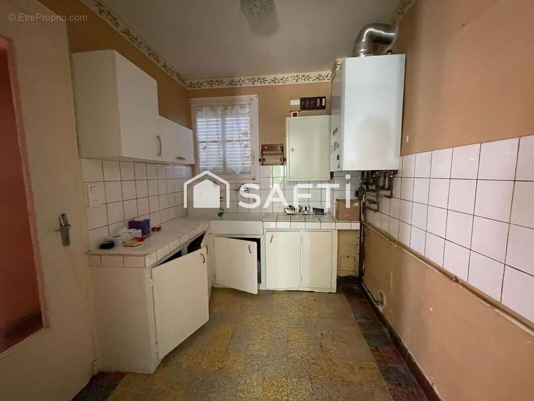Maison 112 m² à Saint-Pardoult  - photo 8