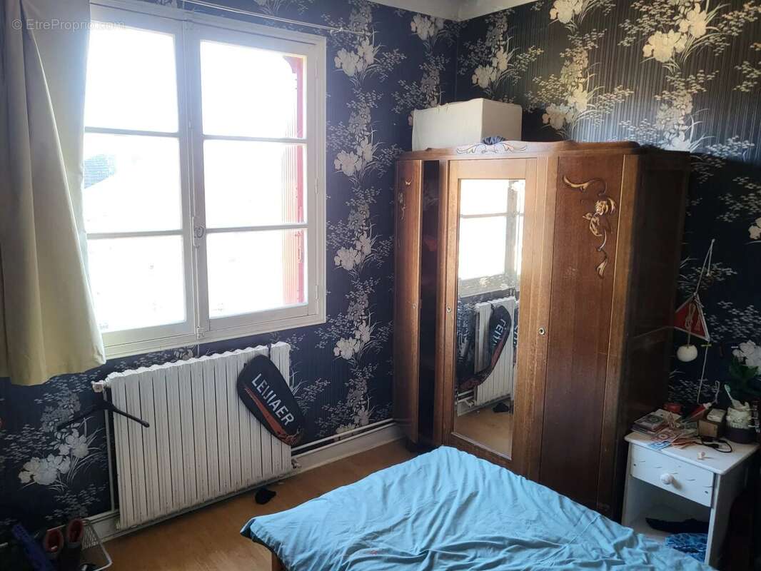 Grande maison avec dépendances - photo 11