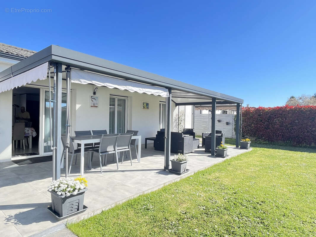 Maison à MARSAC-SUR-L'ISLE