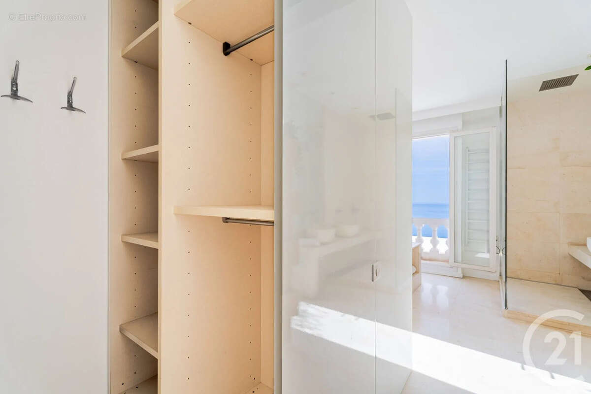 Maison à EZE