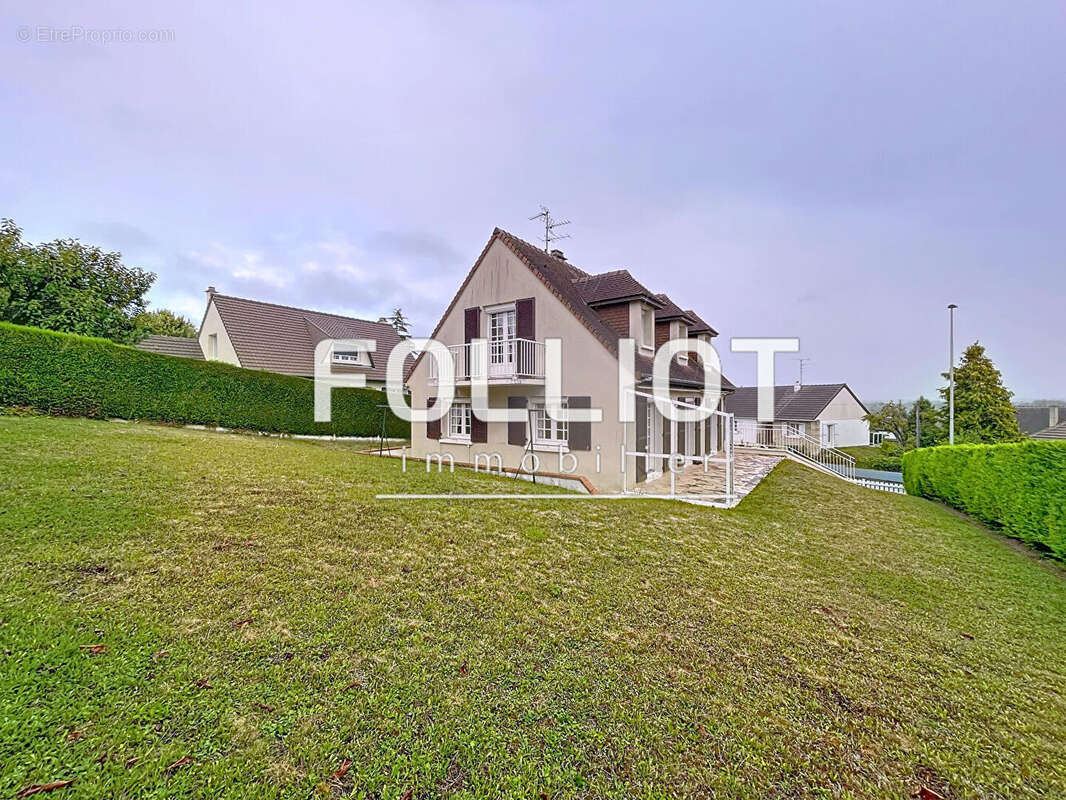 Maison à BRETTEVILLE-SUR-ODON