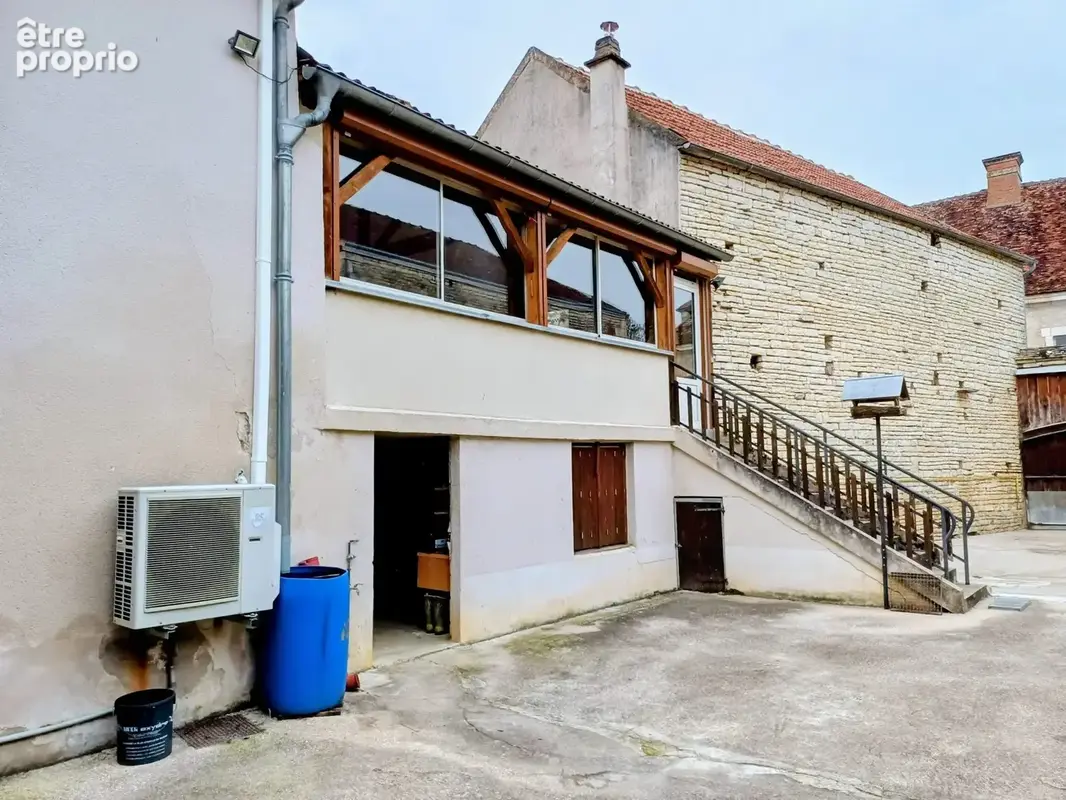 Maison 6 pièces 155 m² à vendre à Tanlay (89430) - photo 3