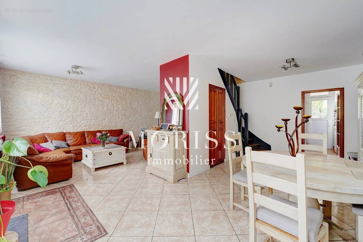 Maison à NEUILLY-PLAISANCE