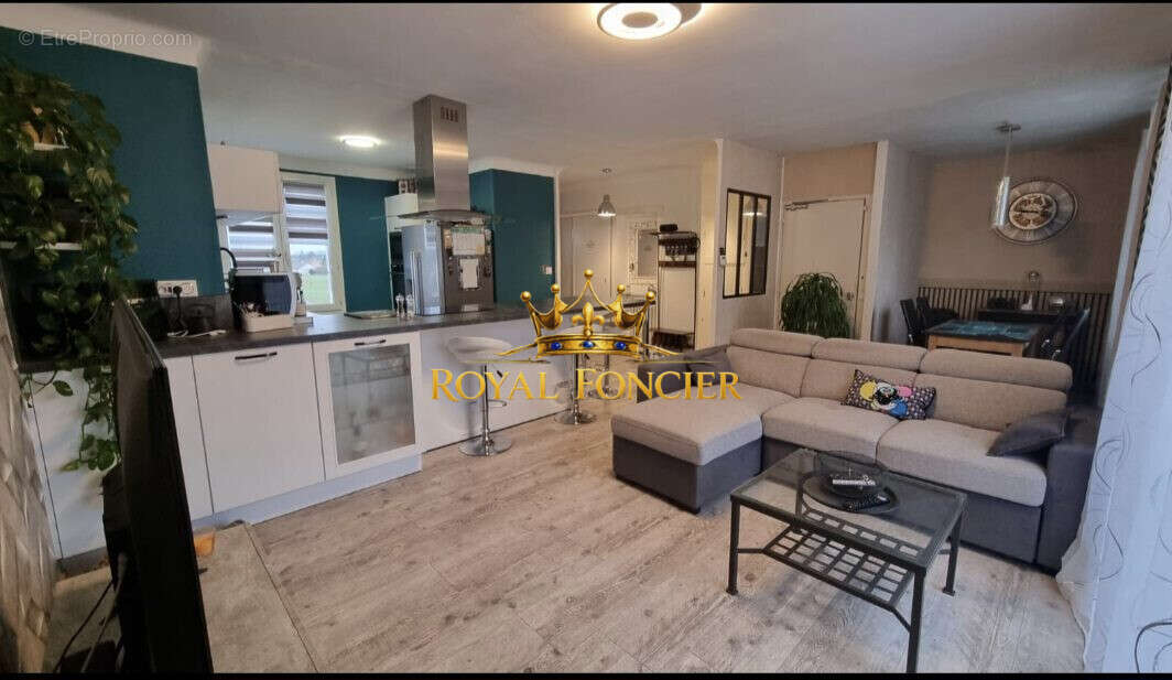 Maison 101 m² à Chatellerault  - photo 6