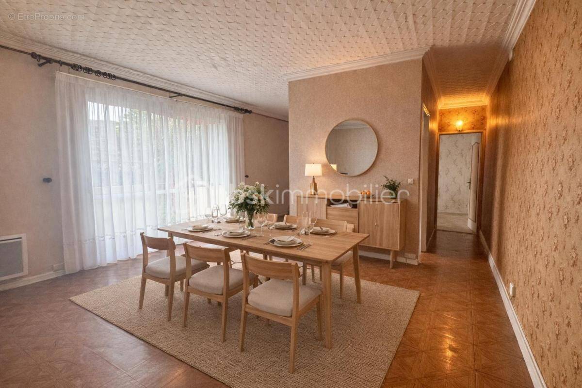 Appartement à PIERREFITTE-SUR-SEINE