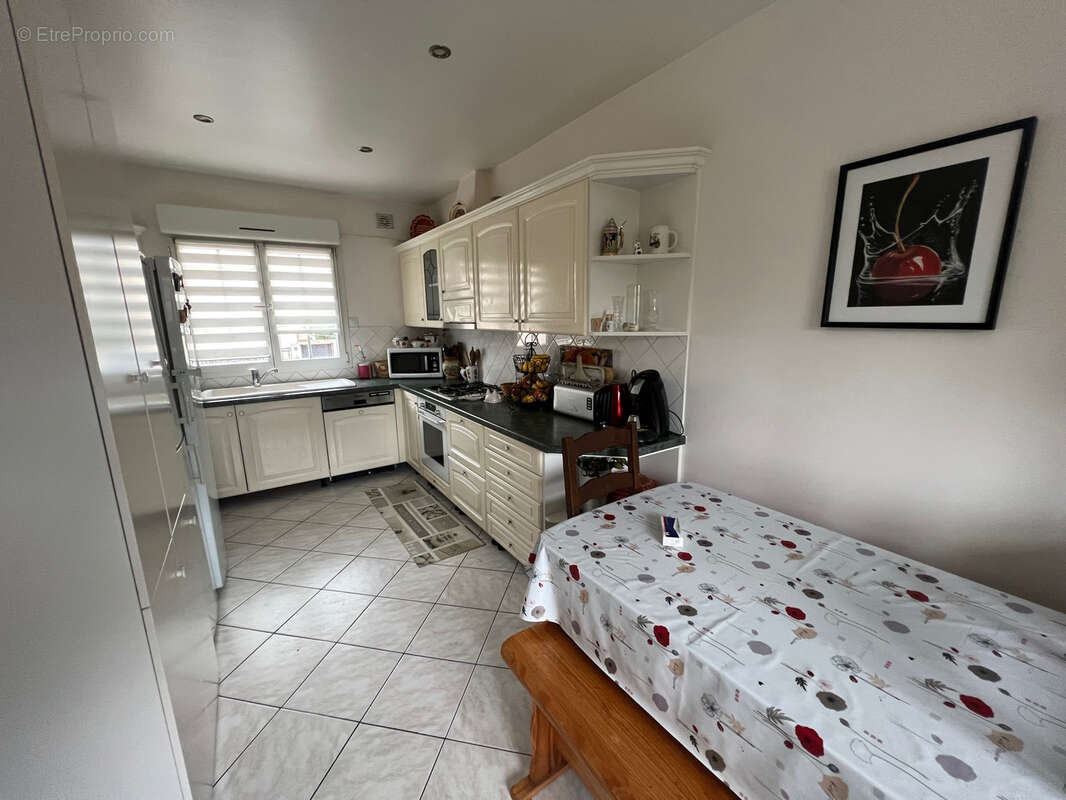 Maison à CHAMPIGNY-SUR-MARNE