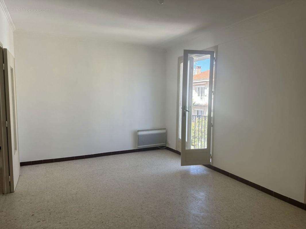 Commerce à PERPIGNAN