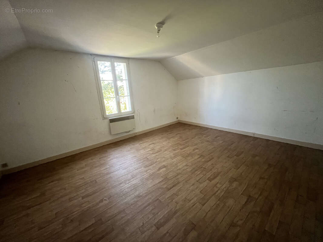 Maison à SABLE-SUR-SARTHE