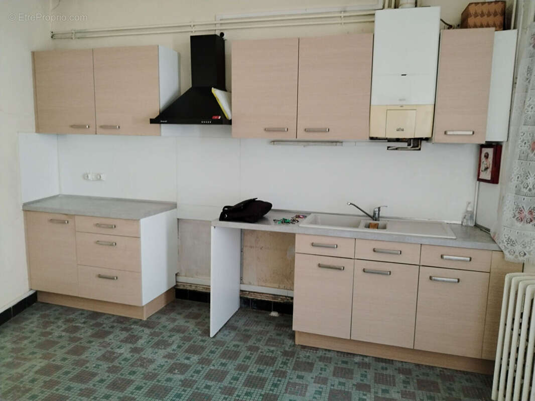 Appartement à COUTRAS