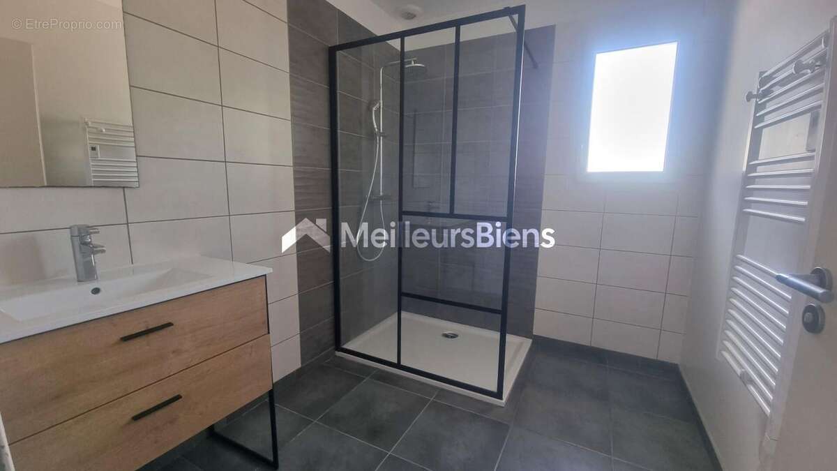 Maison récente au calme – 85 m² habitables sur 721 m² de terrain - photo 5