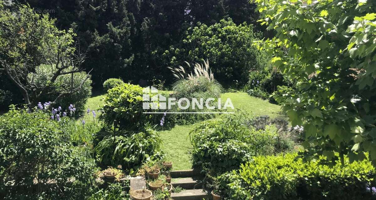 Maison à MARSEILLE-12E