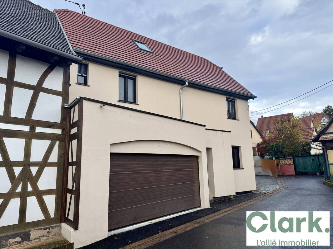 Façade maison côté rue des Mouches - Maison à BLAESHEIM