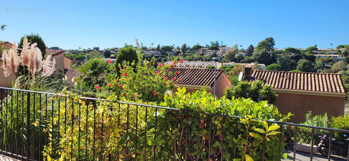 Appartement à VILLENEUVE-LOUBET