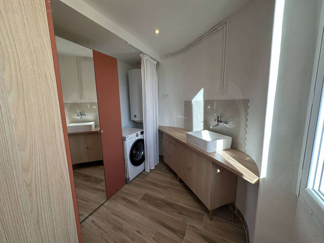 Appartement à CALLAS