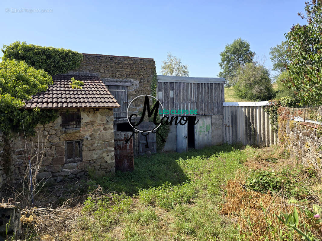 Maison 3 chambres à rénover BESSINES SUR GARTEMPE - photo 19