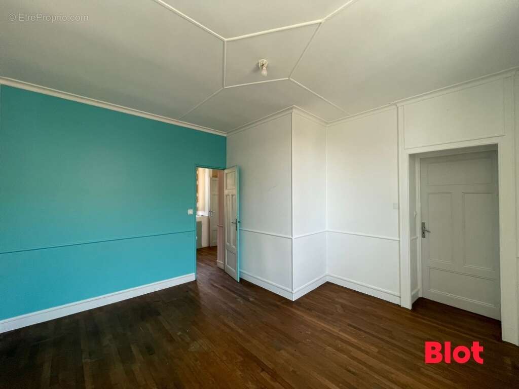 Maison à BAIN-DE-BRETAGNE