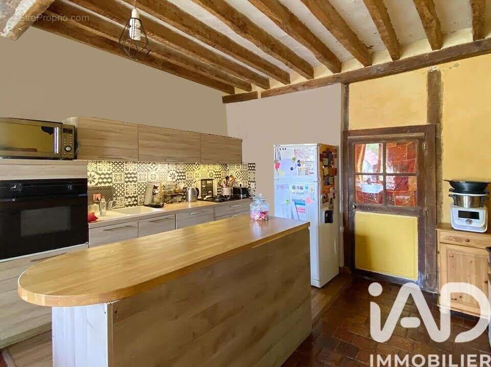 Maison 62 m² à Moutiers-En-Puisaye  - photo 3