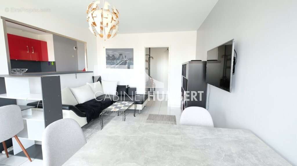 Appartement à SAINT-ETIENNE
