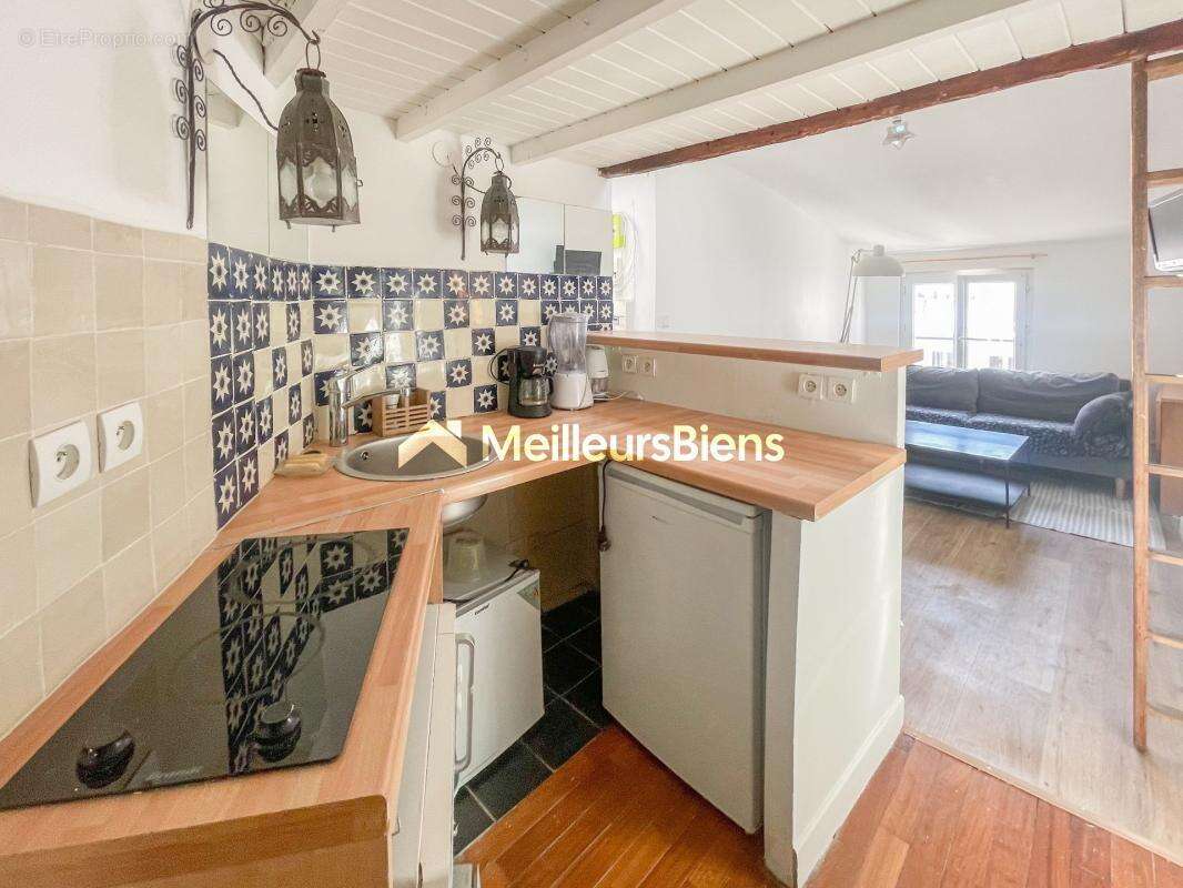 Appartement à PARIS-9E