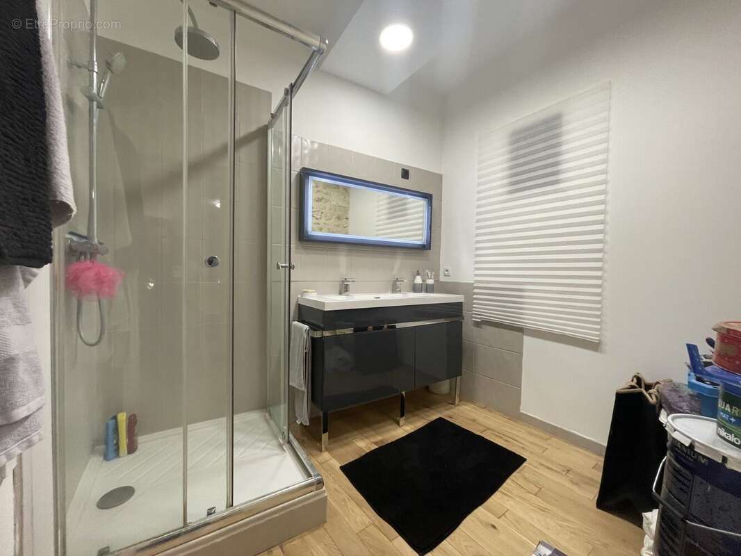 Appartement à SAINTES