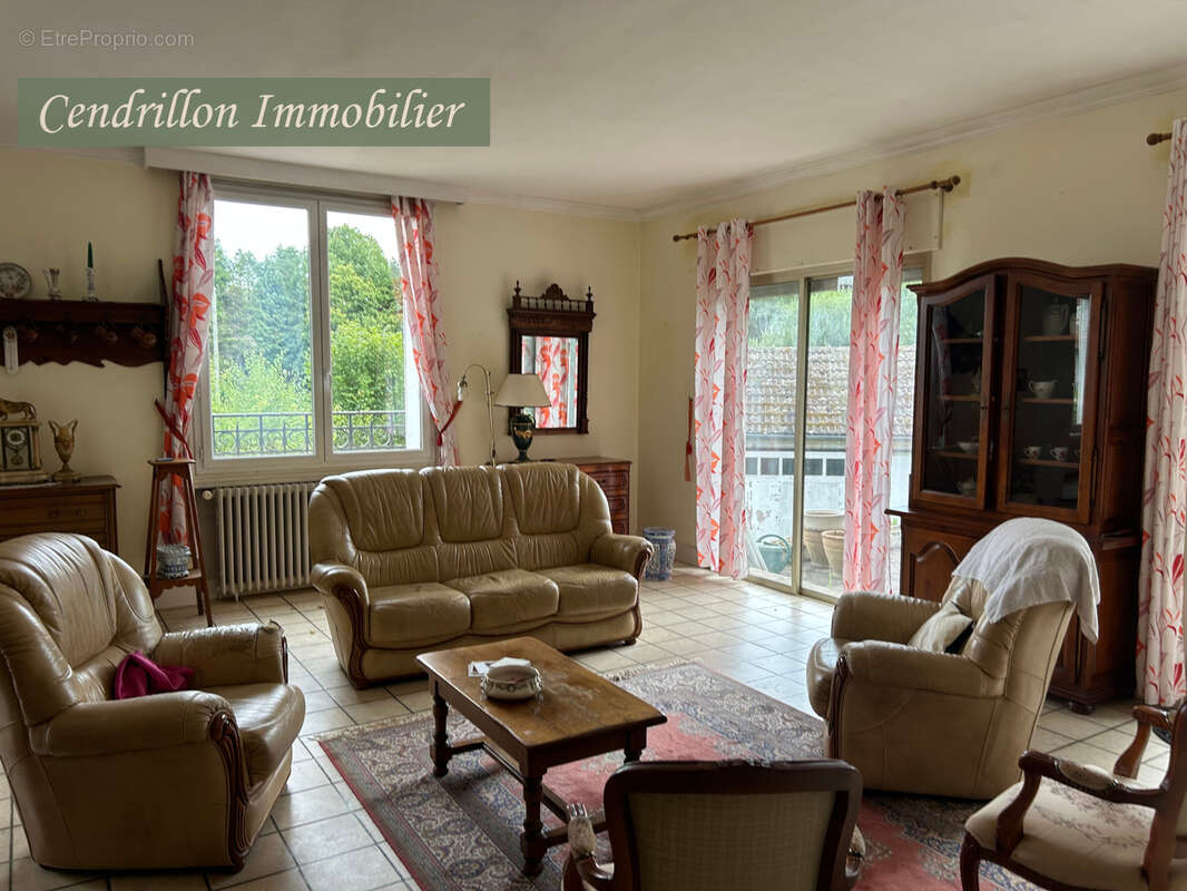 Maison à SAINT-DIZIER-LEYRENNE