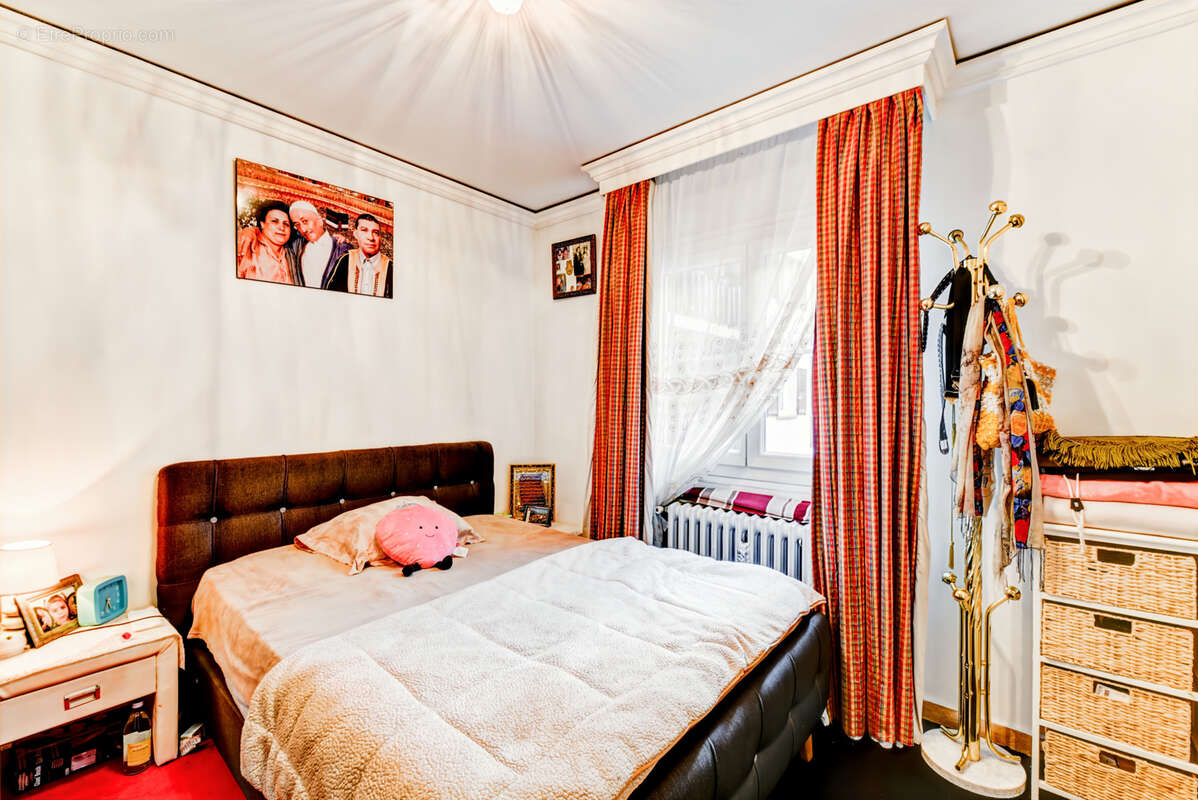 Appartement à SAINT-SAUVEUR-SUR-TINEE