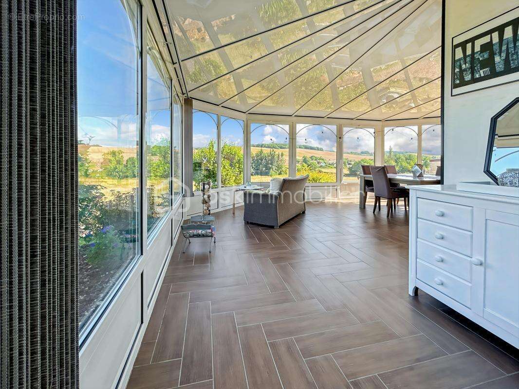 Maison 7 pièces de 179 m² à Nailly (89100) - photo 7
