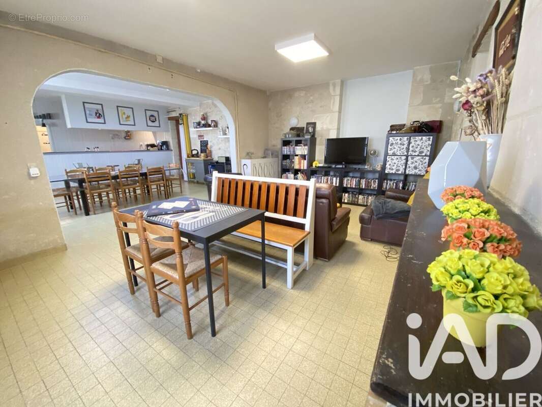 Maison 291 m² à Saint-Senoch  - photo 5