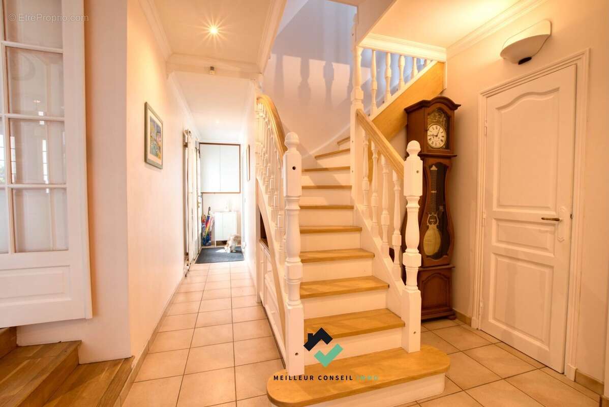 Maison à CHOISY-LE-ROI