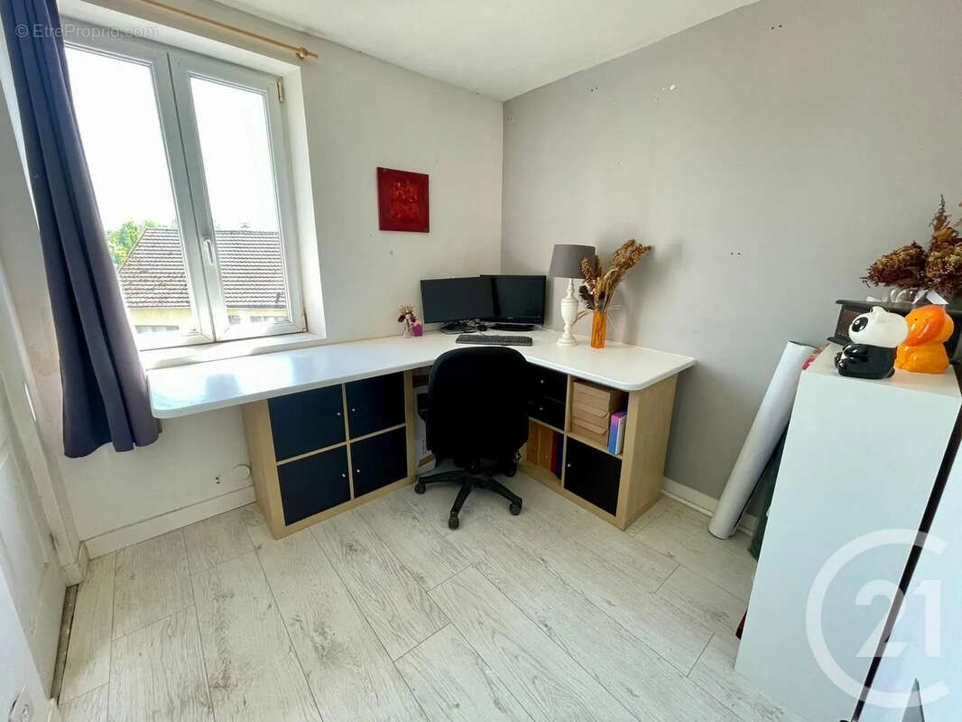 Maison 145 m² à Nantouillet  - photo 11