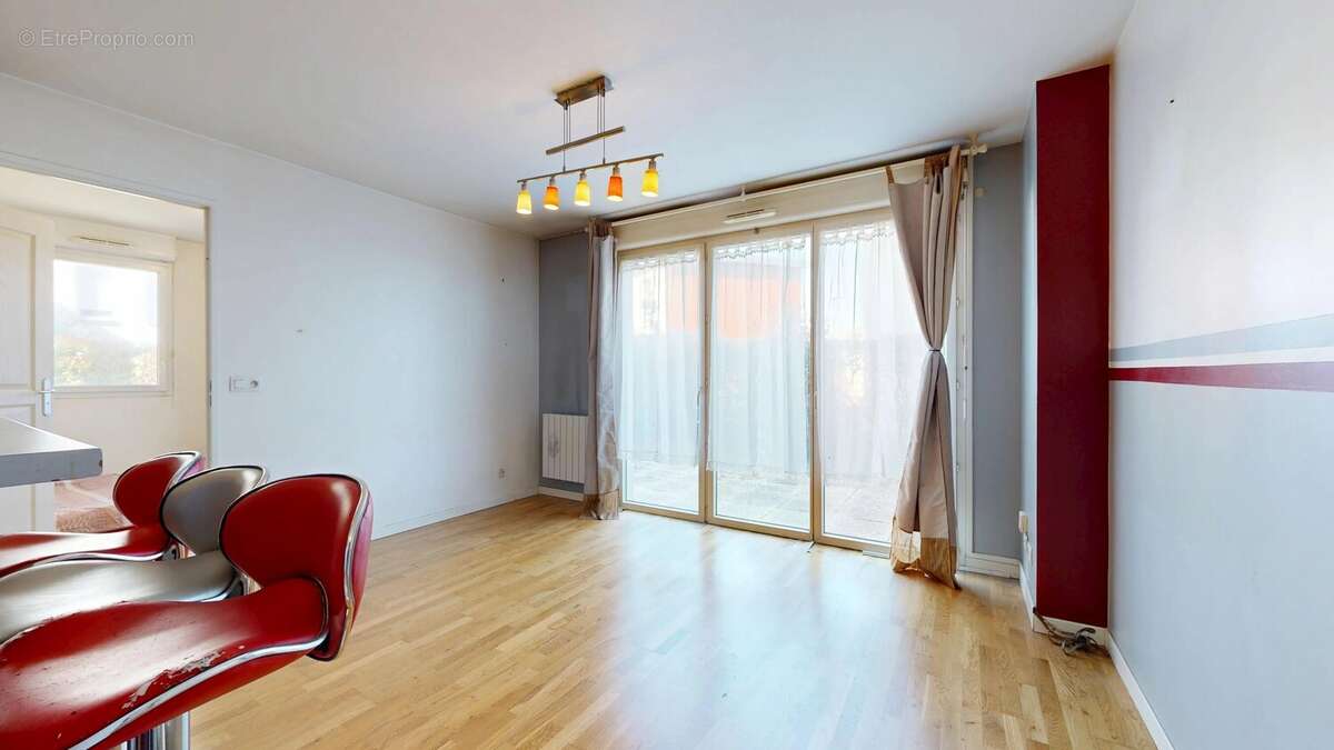 Appartement 40 m² à Villemomble  - photo 4
