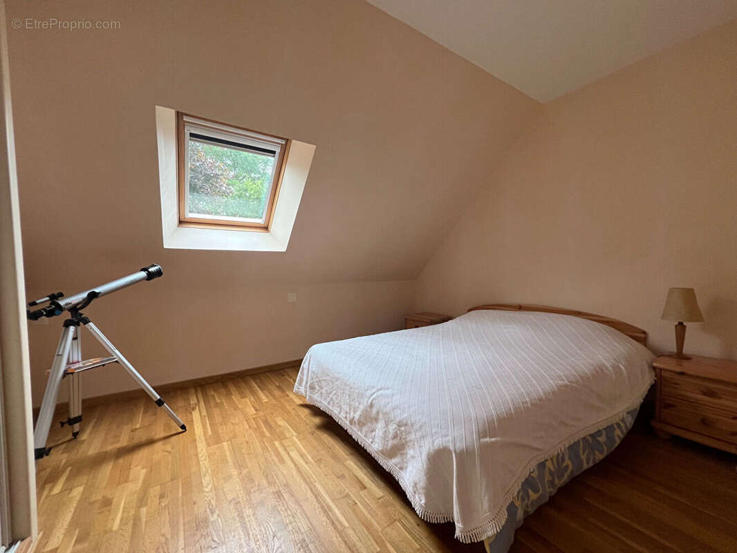 Maison à LA CHAPELLE-BOUEXIC